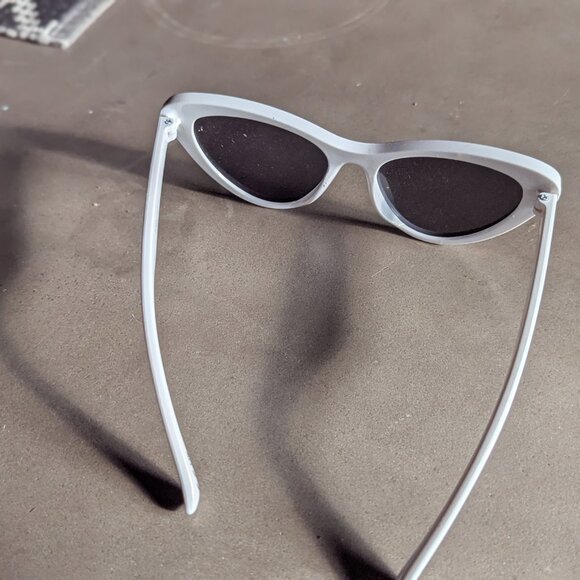 Mango Kids| Cat-eye sunglasses - Picture 8 of 14